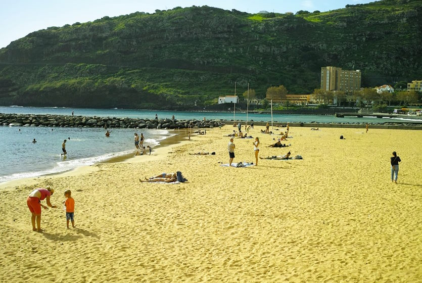 Ma perché non me ne sto a casa, a volte 04